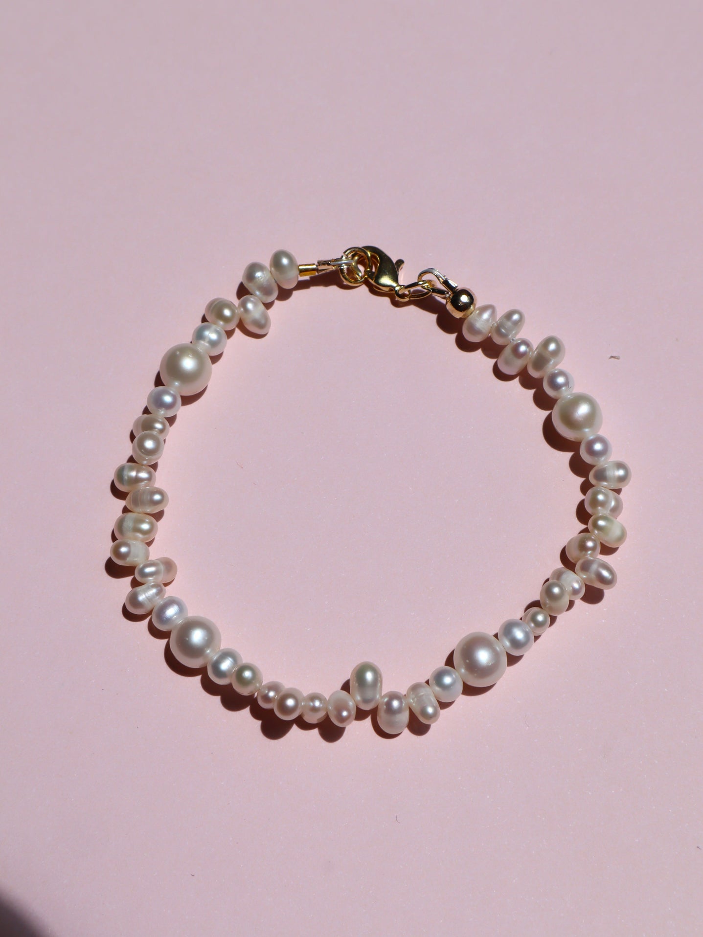 Enchante : High Lustre Round and Rice Shape Bracelet (AAAA Grade)